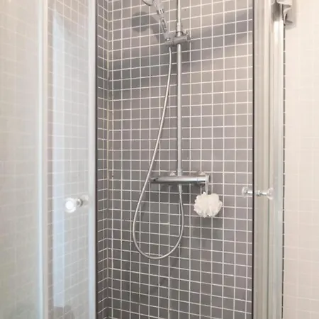 Nice Studio Close To The Canal Saint-Martin Apartament Paryż